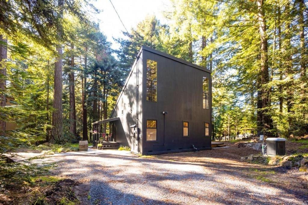 Occidental Modern House W. Fast Internet In 1 Acre Land 빌라 외부 사진
